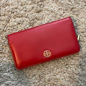 Tory Burch wallet